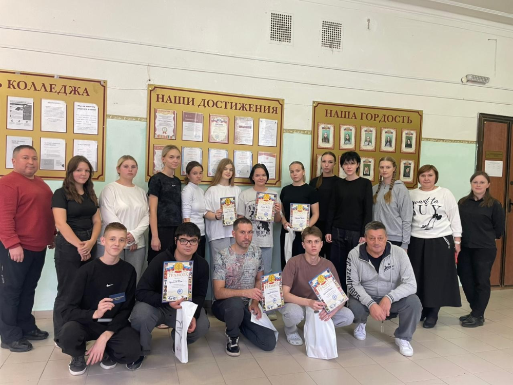 НАСТОЛЬНЫЙ ТЕННИС!